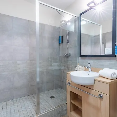 Appart'city Classic Parc Des Expositions Aparthotel